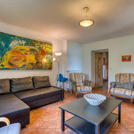 Maison Abricot Avec Piscine Сasa de vacaciones *